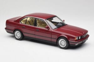 BMW 535i E34 Red Minichamps 1:18 100024002 Diecast - image 6 of 8