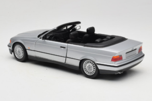 BMW 3 Series E36 Cabriolet Silver UT Models 1:18 BMW008 Diecast - image 7 of 8