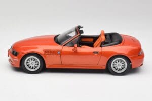 BMW Z3 E36 2.8 Phoenix Orange UT Models 1:18 20442 Diecast - image 4 of 8