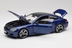 BMW M6 E63 Blue Kyosho 1:18 80430413351 Diecast - image 2 of 8
