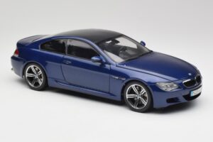 BMW M6 E63 Blue Kyosho 1:18 80430413351 Diecast - image 6 of 8