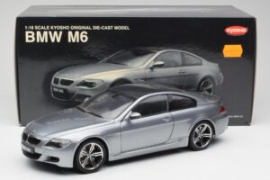 BMW M6 E63 Silver Grey Kyosho 1:18 08703GR Diecast - image 8 of 8