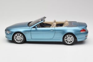 BMW 6 E64 Cabriolet Light Blue Kyosho 1:18 80430153440 Diecast - image 4 of 8