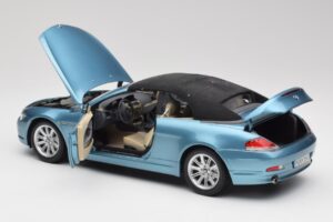 BMW 6 E64 Cabriolet Light Blue Kyosho 1:18 80430153440 Diecast - image 5 of 8