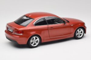 BMW 1 E82 Coupe Orange Kyosho 1:18 80430427064 Diecast - image 3 of 8