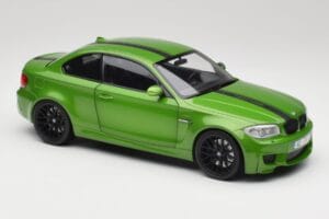 BMW 1 Series E82 Coupe Taiga Green Metallic Minichamps 1:18 110020024 Diecast - image 6 of 8