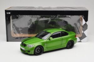 BMW 1 Series E82 Coupe Taiga Green Metallic Minichamps 1:18 110020024 Diecast - image 8 of 8