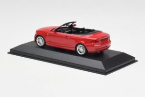BMW 1 Series E88 Cabriolet Crimson Red Minichamps 1:43 431026230 Diecast - image 3 of 5