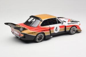 BMW 3.5 CSL E9 Gruppe 5 #4 J. Fitzpatrick / T. Walkinshaw Silverstone Winner 1976 Minichamps 1:18 180762004 Diecast - image 3 of 8