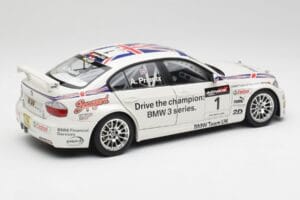 BMW E90 320si #1 A. Priaulx WTCC Champion 2006 Kyosho 1:18 80430429067 Diecast - image 3 of 8