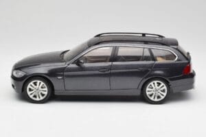BMW 330i E91 Touring Dark Grey Kyosho 1:18 80430394360 Diecast - image 4 of 8