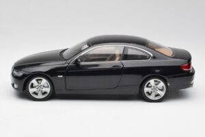 BMW 3 E92 Coupe Black Kyosho 1:18 80430407222 Diecast - image 4 of 8