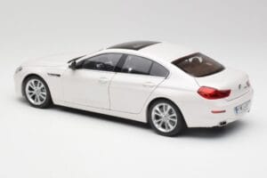 BMW 6 F06 Gran Coupe Mineral White Paragon 1:18 80432218741 Diecast - image 7 of 8