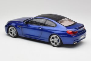 BMW M6 F13 San Marino Blue Paragon 1:18 80432218737 Diecast - image 6 of 7