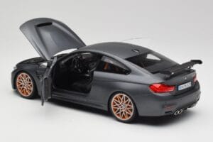 BMW M4 F82 GTS Frozen Grey Minichamps 1:18 80432411555 Diecast - image 5 of 8