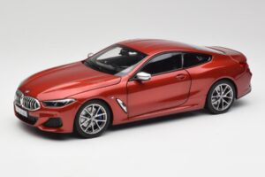 BMW M850i G15 Orange Metallic Norev 1:18 183285 Diecast