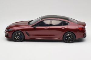 BMW M850i G15 M Performance Melbourne Red Metallic GT Spirit 1:18 GT493 Resin - image 3 of 6