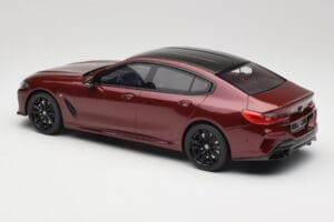 BMW M850i G15 M Performance Melbourne Red Metallic GT Spirit 1:18 GT493 Resin - image 5 of 6