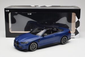 BMW M4 G82 Cabriolet Frozen Portimao Blue Minichamps 1:18 155021030 Diecast - image 6 of 6