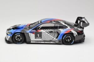 BMW M4 GT3 G82 #1 Test Version 2021 Minichamps 1:18 113222003 Diecast - image 4 of 8