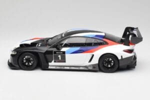 BMW M4 GT3 Presentation Car 2021 Minichamps 1:18 155212000 Diecast - image 3 of 6