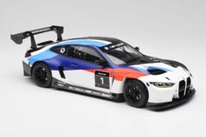 BMW M4 GT3 Presentation Car 2021 Minichamps 1:18 155212000 Diecast - image 4 of 6