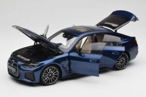 BMW i4 M50 G26 Portimao Blue Minichamps 1:18 110023012 Diecast - image 2 of 8
