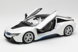 BMW i8 Crystal White Paragon 1:18 80432336841 Diecast - image 2 of 8