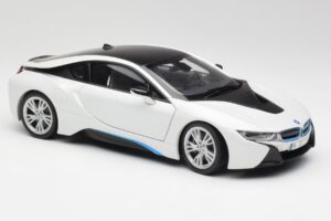 BMW i8 Crystal White Paragon 1:18 80432336841 Diecast - image 6 of 8