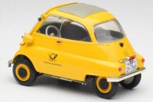 BMW Isetta 250 Deutsche Bundespost Revell 1:18 925 Diecast - image 7 of 8
