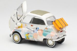 BMW Isetta 250 Revell 1:18 8828 Diecast - image 5 of 8