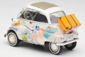 BMW Isetta 250 Revell 1:18 8828 Diecast - image 7 of 8