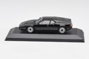 BMW M1 Black Minichamps 1:43 940025021 Diecast