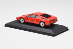 BMW M1 Red Minichamps 1:43 430025022 Diecast - image 3 of 4