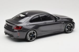 BMW M2 F87 Grey Metallic Minichamps 1:18 155026102 Diecast - image 2 of 6