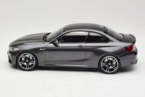 BMW M2 F87 Grey Metallic Minichamps 1:18 155026102 Diecast - image 3 of 6