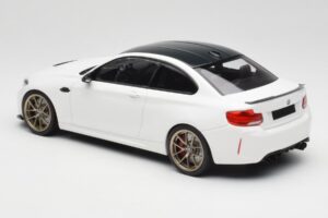 BMW M2 F87 CS Alpine White Gold Wheels Minichamps 1:18 155021020 Diecast - image 5 of 6