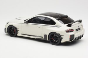 BMW M2 G87 M Performance White GT Spirit 1:18 GT476 Resin - image 5 of 6
