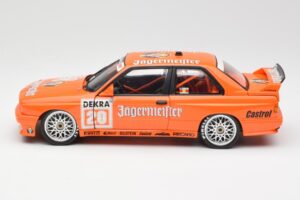 BMW M3 E30 #20 Jagermeister W. Gardner DTM 1992 Minichamps 1:18 180922020-O Diecast - image 4 of 8