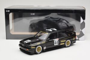 BMW M3 E30 JPS Team BMW #44 J. Richards / T. Longhurst Class Winners Bathurst 1000 1987 Minichamps 1:18 155872044 Diecast - image 6 of 6