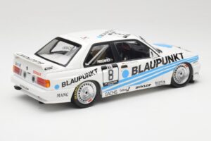 BMW M3 E30 Team Schnitzer #8 O. Manthey DTM 1988 Minichamps 1:18 155882008 Diecast - image 2 of 6