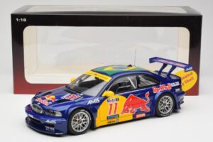 BMW M3 E46 GTR #11 Red Bull Interlagos 2005 AUTOart 1:18 80645 Diecast - image 6 of 6