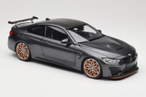 BMW M4 F82 GTS Mineral Grey Metallic Minichamps 1:18 110025222 Diecast - image 6 of 8