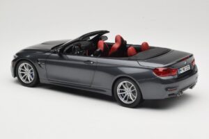 BMW M4 F83 Cabriolet Mineral Grey Paragon 1:18 80432339610 Diecast - image 7 of 8