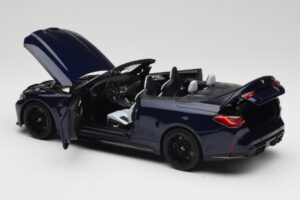 BMW M4 G82 Cabriolet Blue Metallic Minichamps 1:18 110021031 Diecast - image 5 of 8