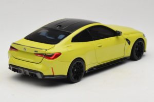 BMW M4 G82 Yellow Dealer Edition Minichamps 1:18 80435A51949-R1 Diecast - image 5 of 10