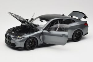 BMW M4 G82 Grey Metallic Minichamps 1:18 113020124 Diecast - image 2 of 8