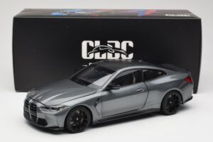 BMW M4 G82 Grey Metallic Minichamps 1:18 113020124 Diecast - image 8 of 8