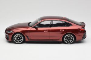 BMW M440i G26 Gran Coupe Aventurine Red Otto 1:18 OT1075 Resin - image 3 of 6