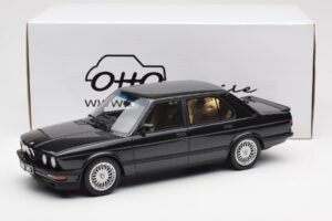 BMW M5 E28 Diamond Black Otto 1:18 OT184 Resin - image 6 of 6